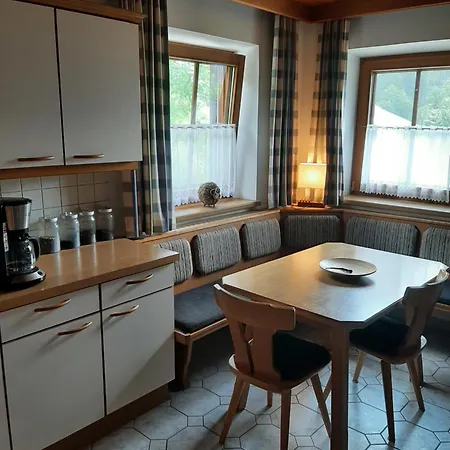 Alpine With Exceptional View Apartment